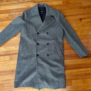 Express Black and White Houndstooth Overcoat